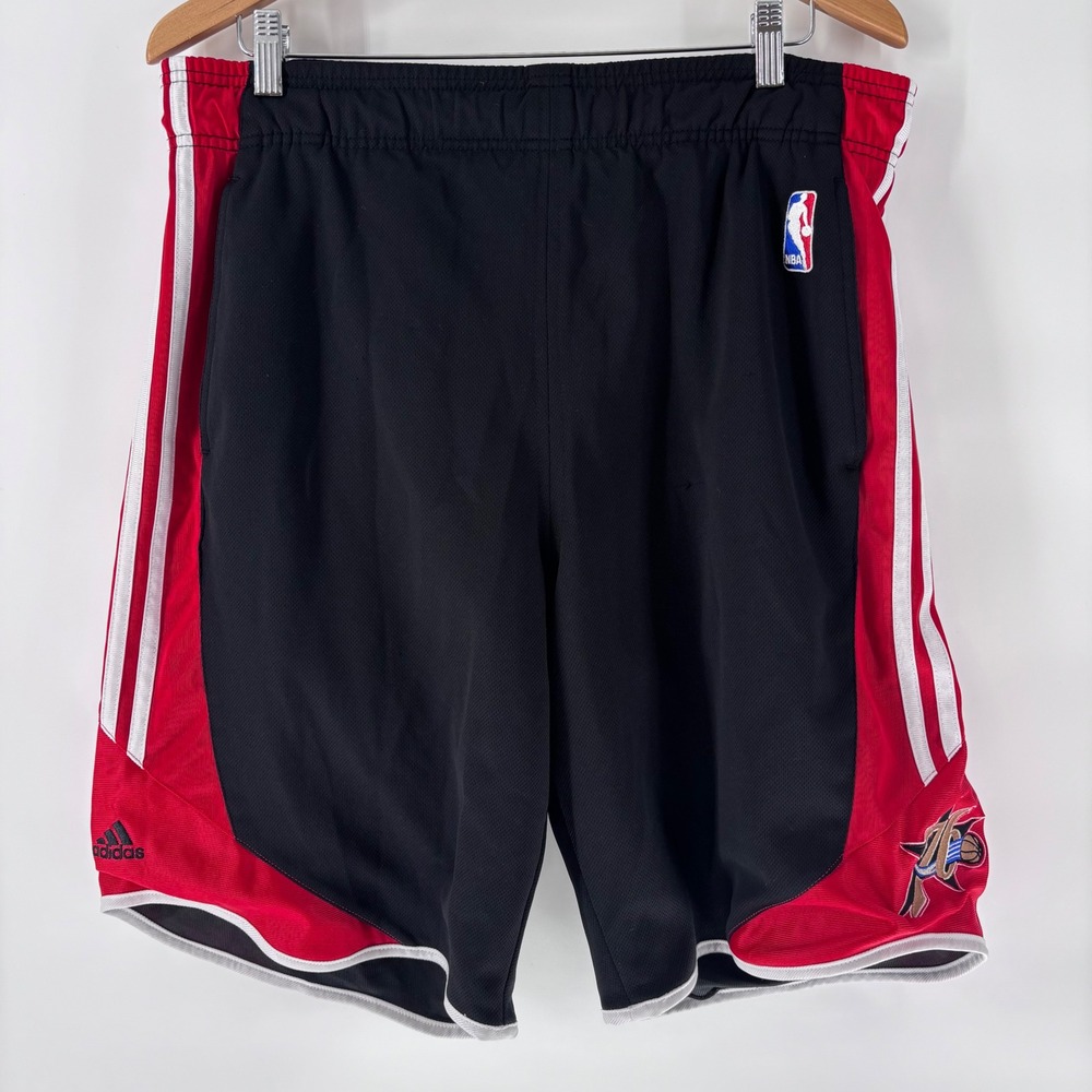 Adidas Philadelphia 76ers NBA Shorts Mens Medium Black Red Mesh‎ Basketball VTG